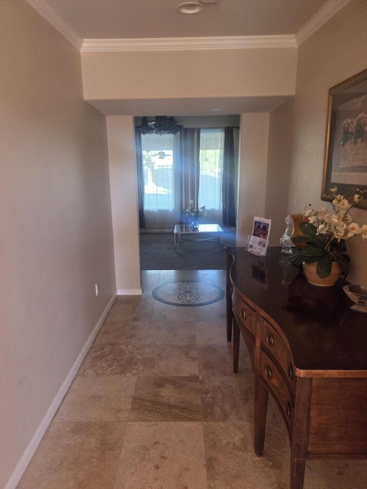 44732 Elkhorn Trl - Photo 3 of 16