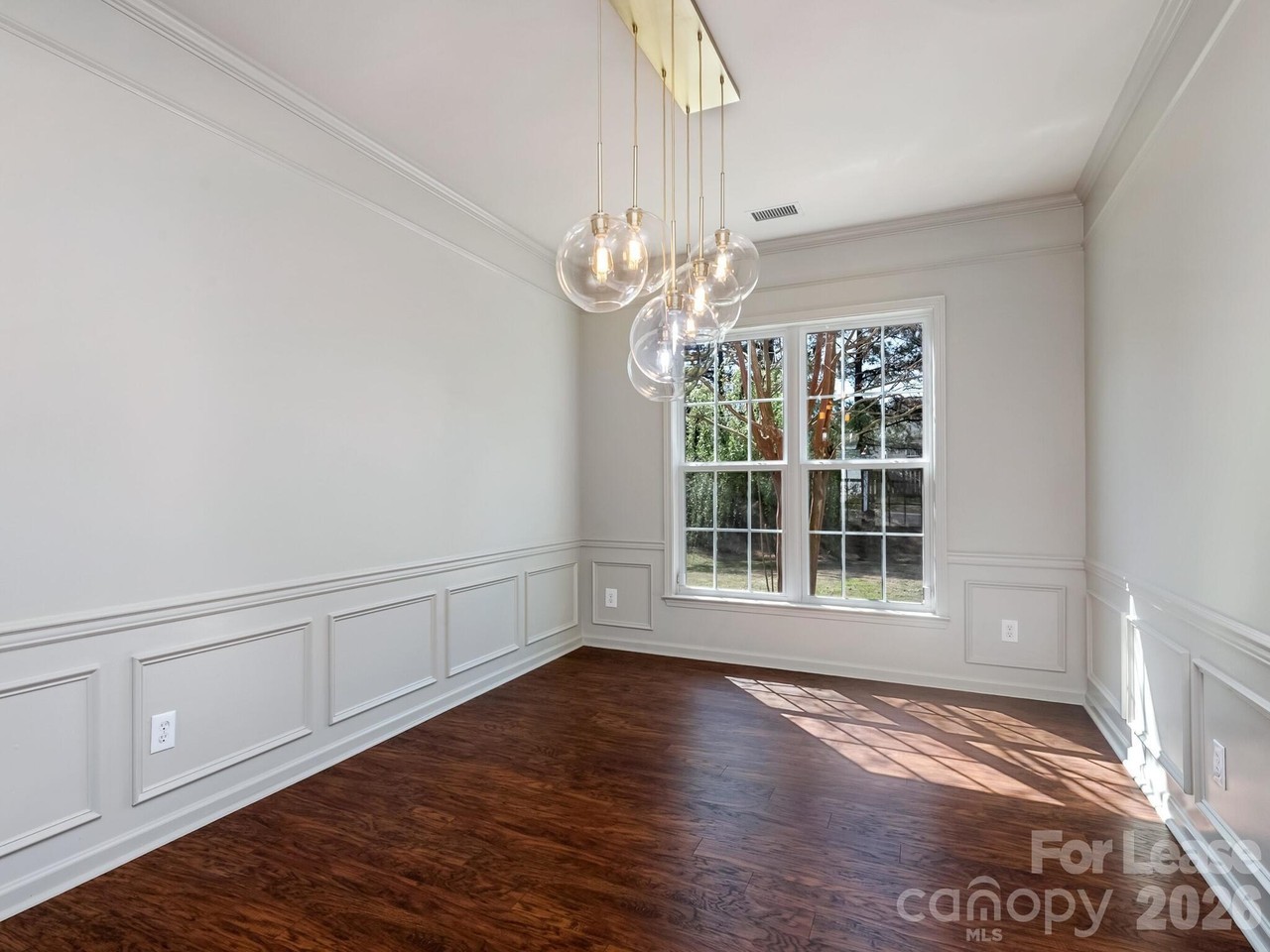 8305 Cutters Spring Dr - Photo 7 of 33