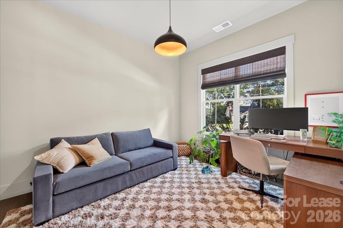 816 State St - Photo 4 of 33
