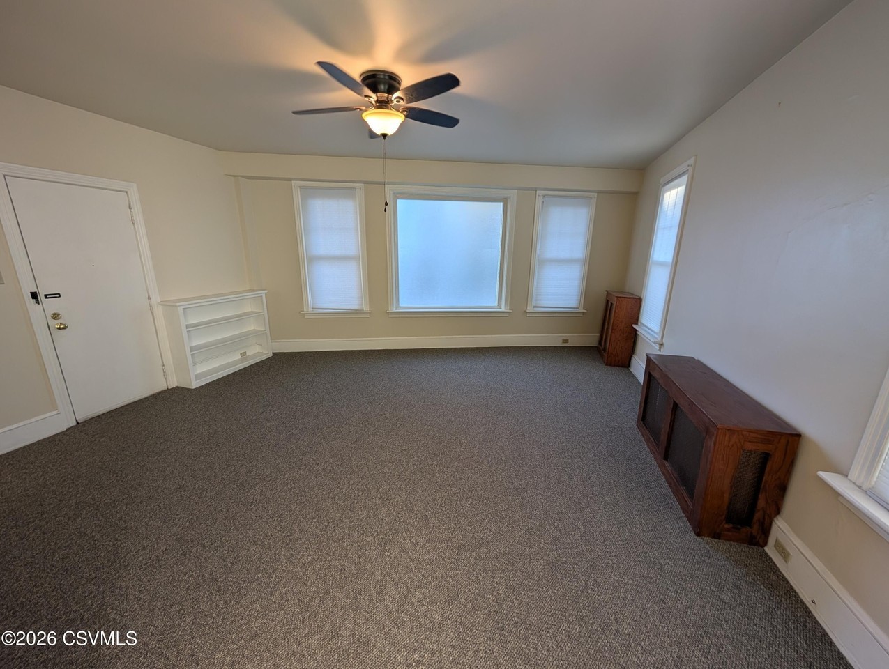 248 Bloom St #102 - Photo 3 of 7