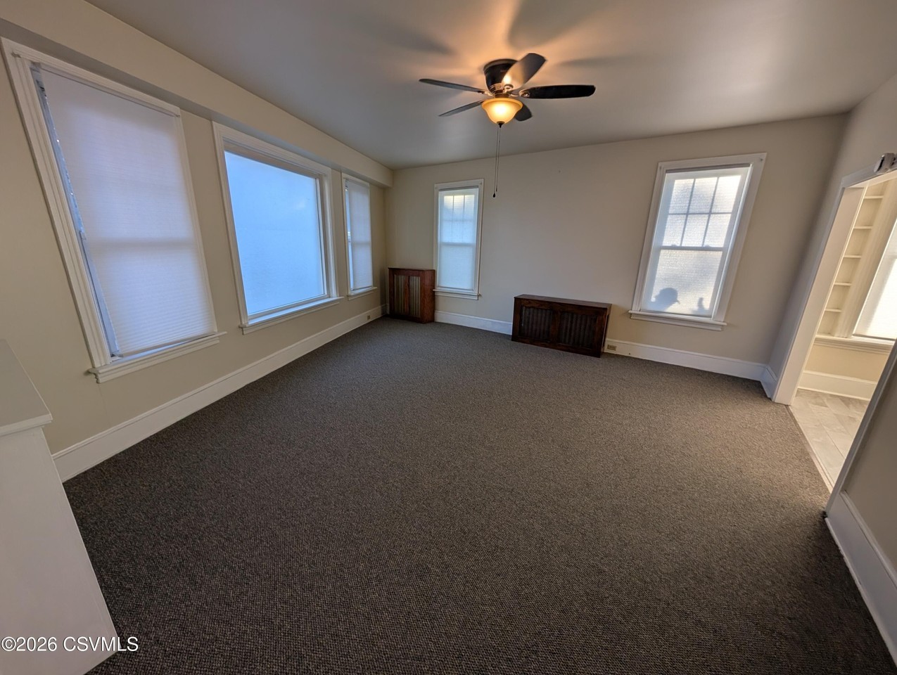 248 Bloom St #102 - Photo 4 of 7