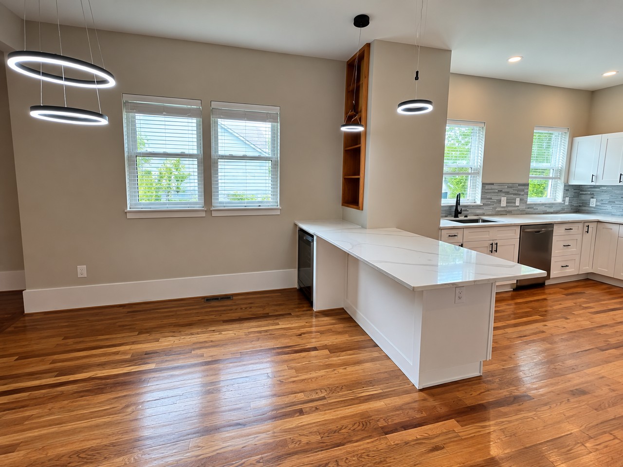 1011 Holloway St #1 - Photo 5 of 6
