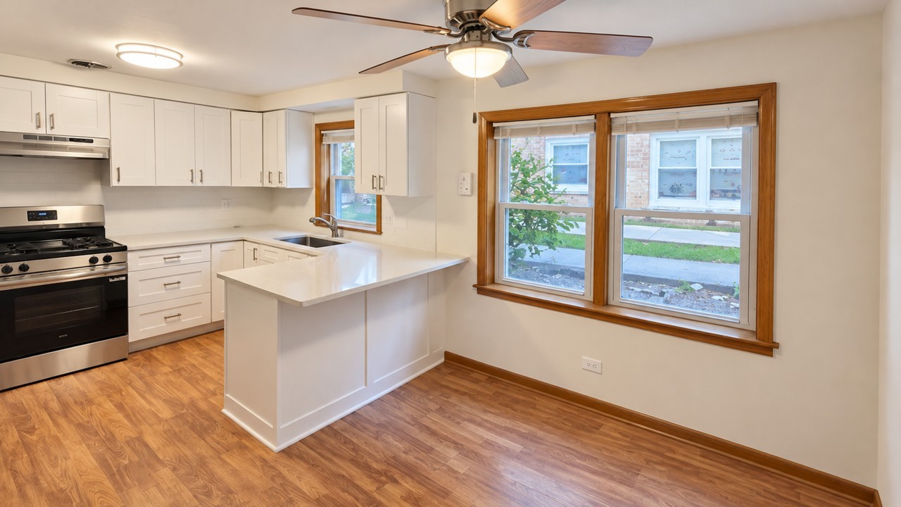 6920 N Rosemary Ln #1E - Photo 2 of 20