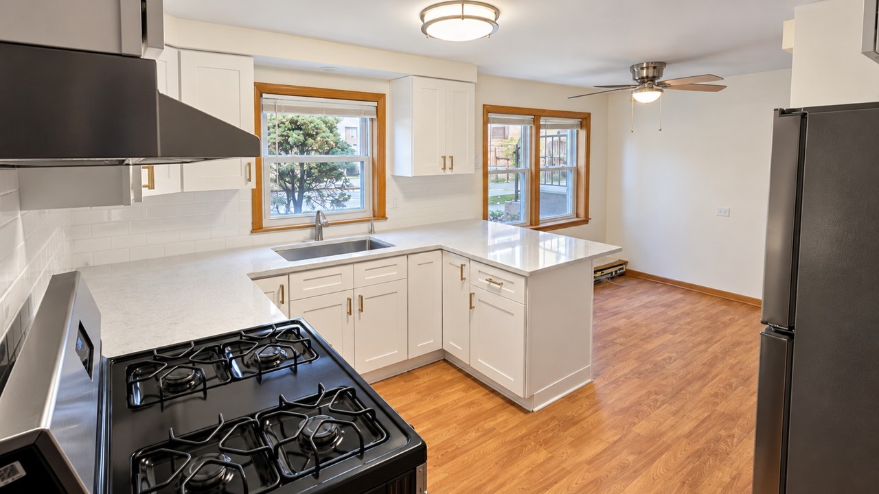 6920 N Rosemary Ln #1E - Photo 5 of 20