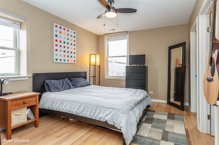 1735 W Division St #403 - Photo 6 of 12