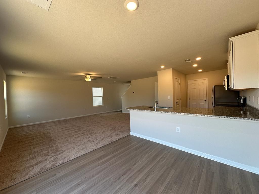 3043 Crescent Lake Ln #1 - Photo 7 of 21