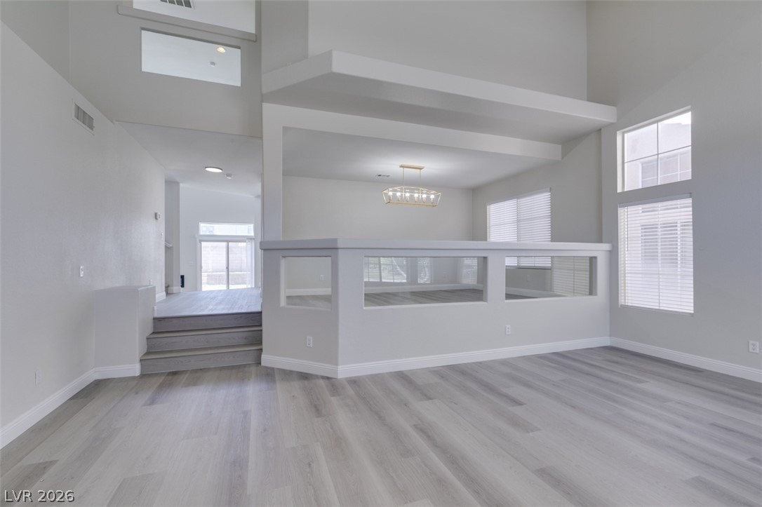 3721 Deer Flats St - Photo 3 of 43