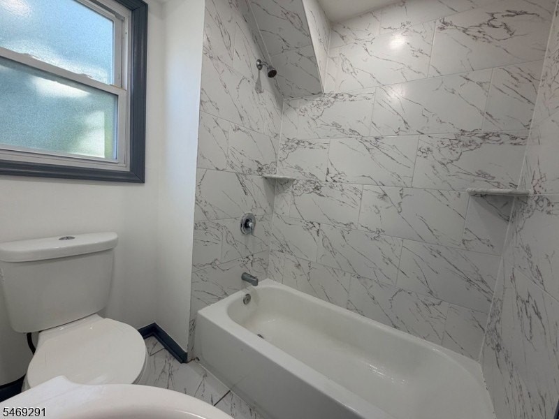 317 Amsterdam Ave - Photo 6 of 10