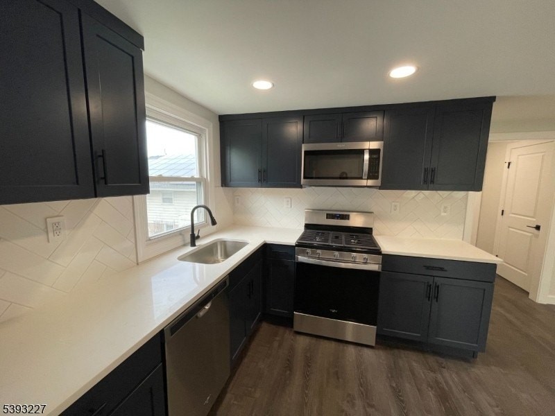 306 Van Houten Ave #2
