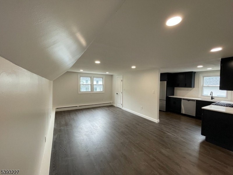 306 Van Houten Ave #2 - Photo 4 of 9