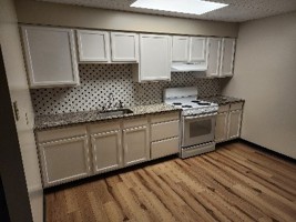 featured image of 1818 Red Barn Village Rd #1