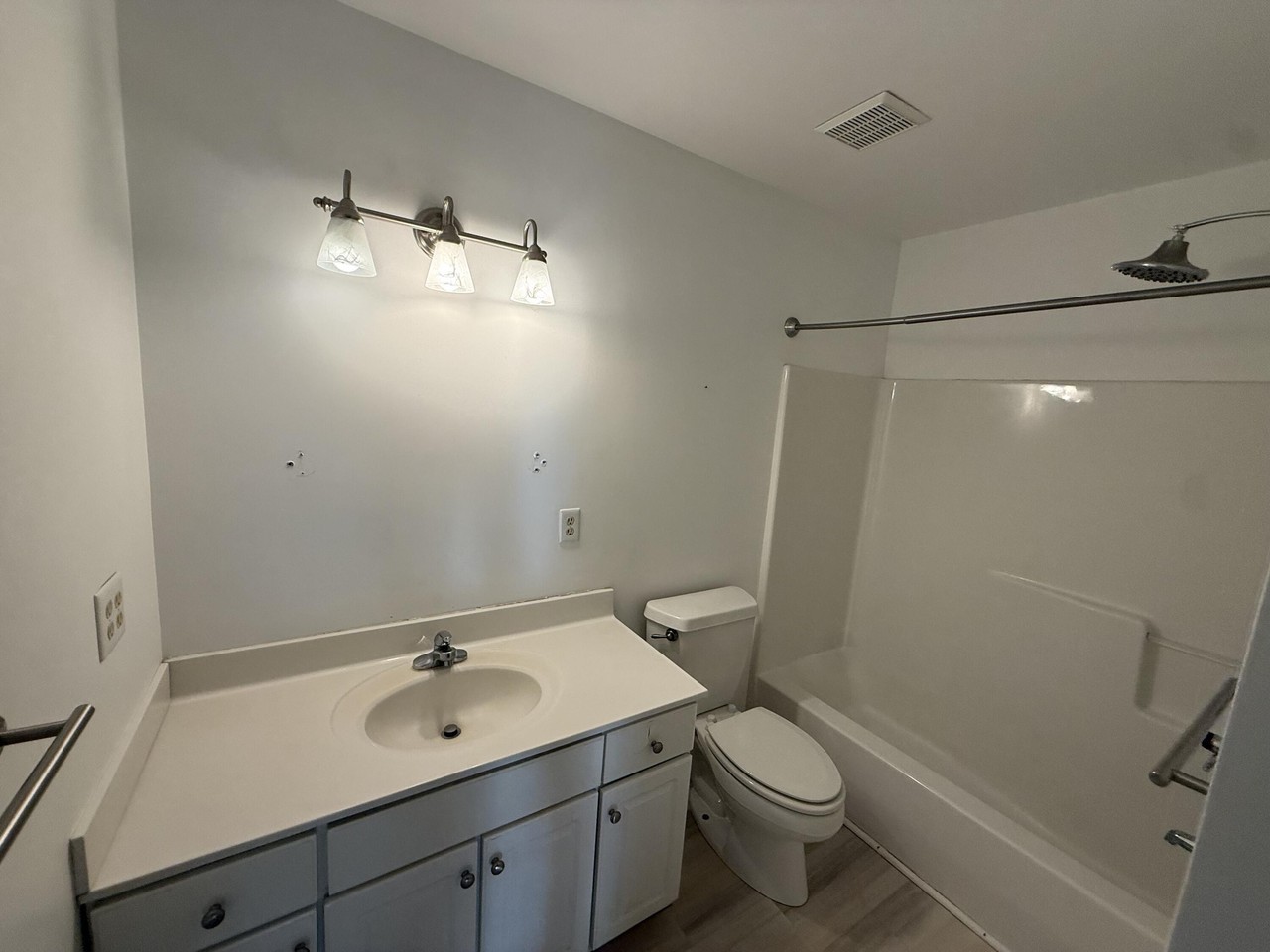 4998 Athens Boonesboro Rd - Photo 5 of 31