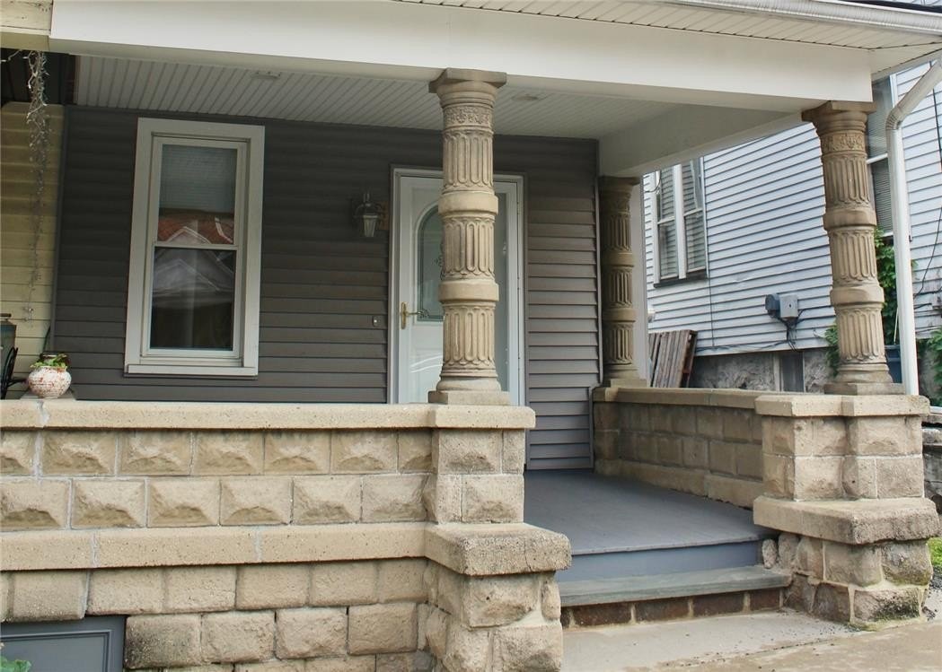 332 Broadway - Photo 2 of 17