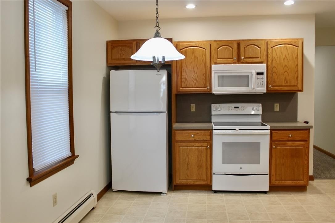 332 Broadway - Photo 6 of 17