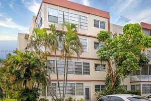 featured image of 4044 Nw 19th St #311