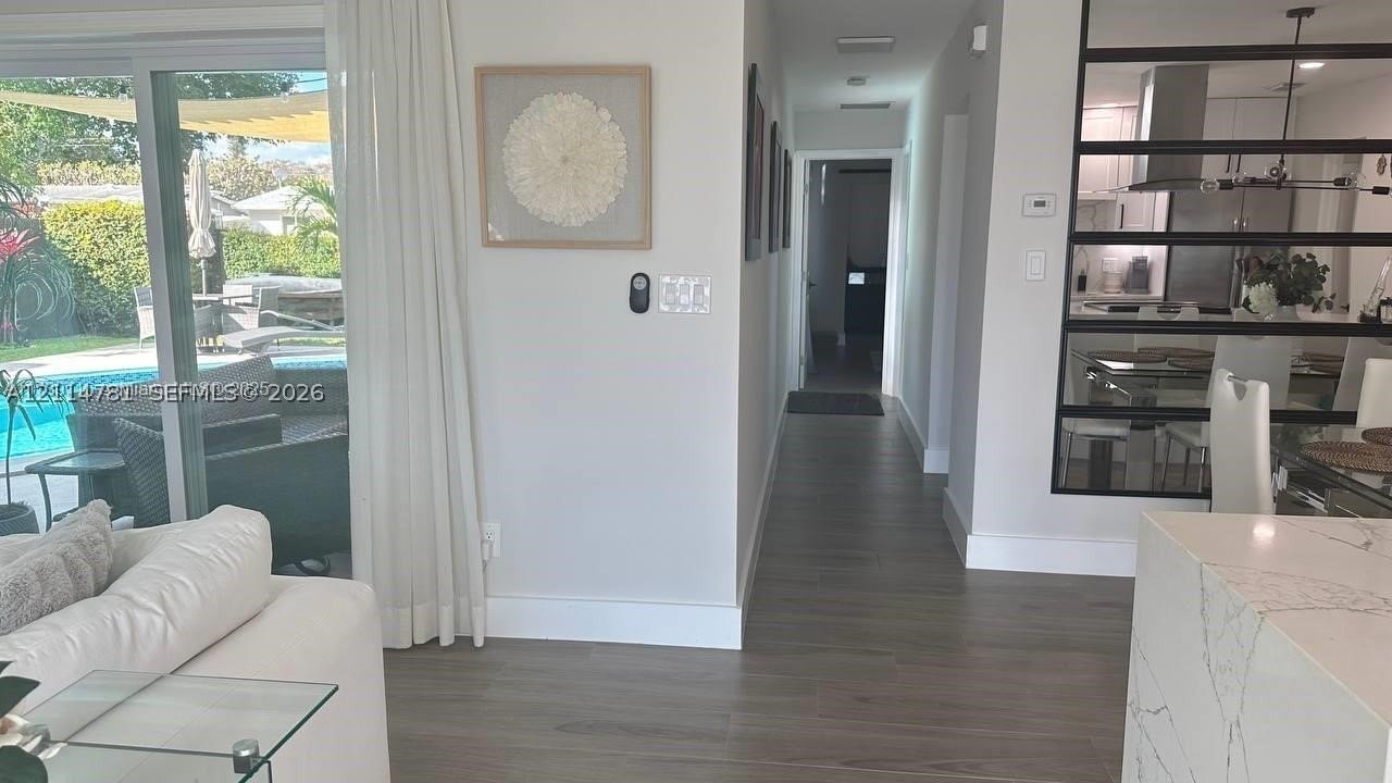4455 Nw 18th Ter - Photo 7 of 37