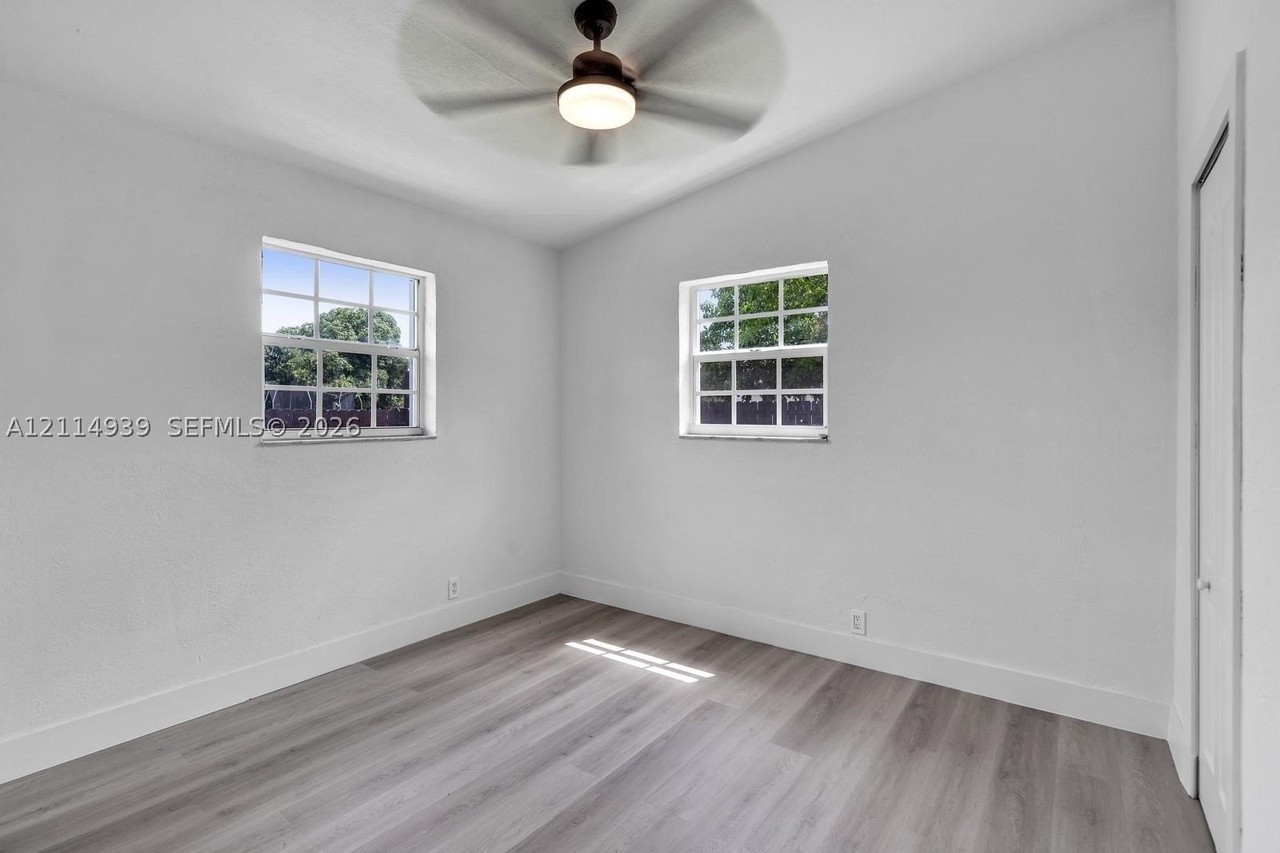 2195 W 5th Ave #2BACKUNIT - Photo 6 of 14