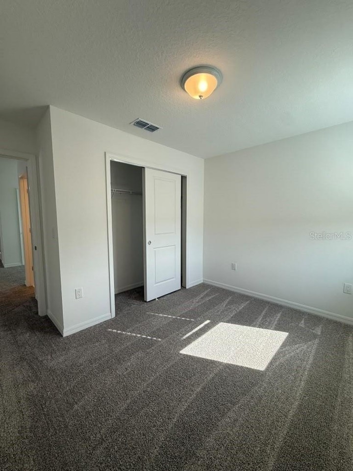 6830 CREEK FALLS Alley - Photo 7 of 24