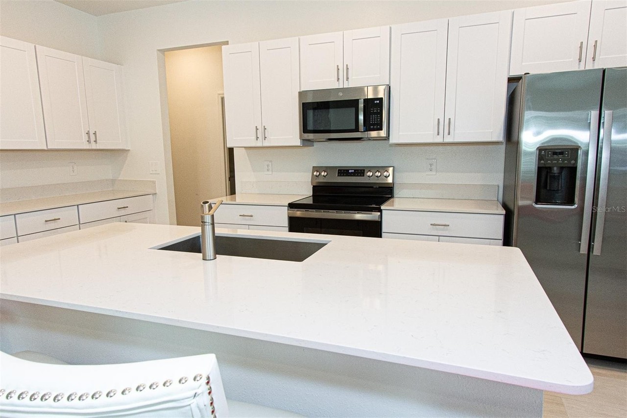 9310 Scouter Bee Pl - Photo 7 of 50
