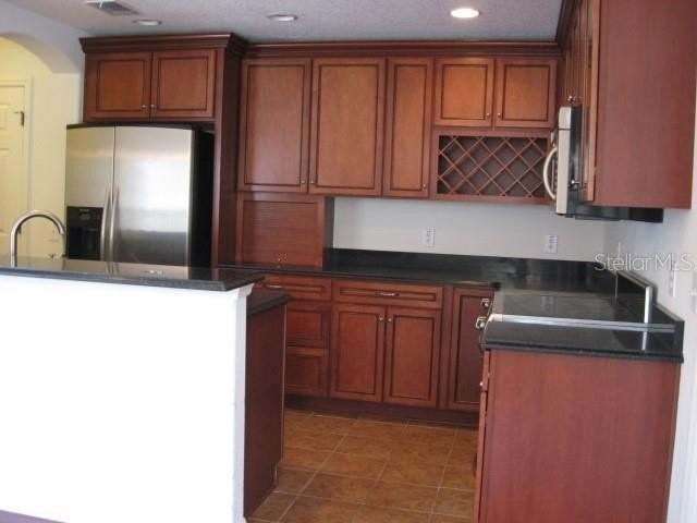 2530 Marina Key Ln - Photo 4 of 9