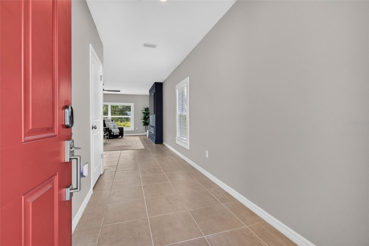 5951 Maidenstone Way - Photo 4 of 35
