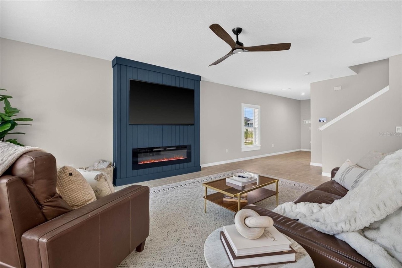 5951 Maidenstone Way - Photo 5 of 35