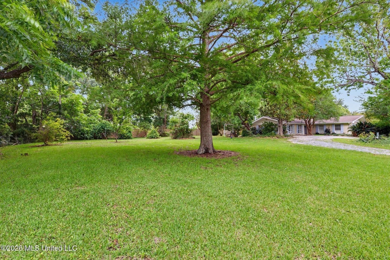506 Esplanade Ave - Photo 2 of 27