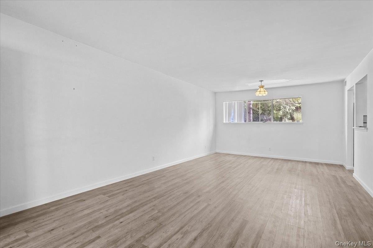 208 Harris Rd #FA3 - Photo 2 of 10