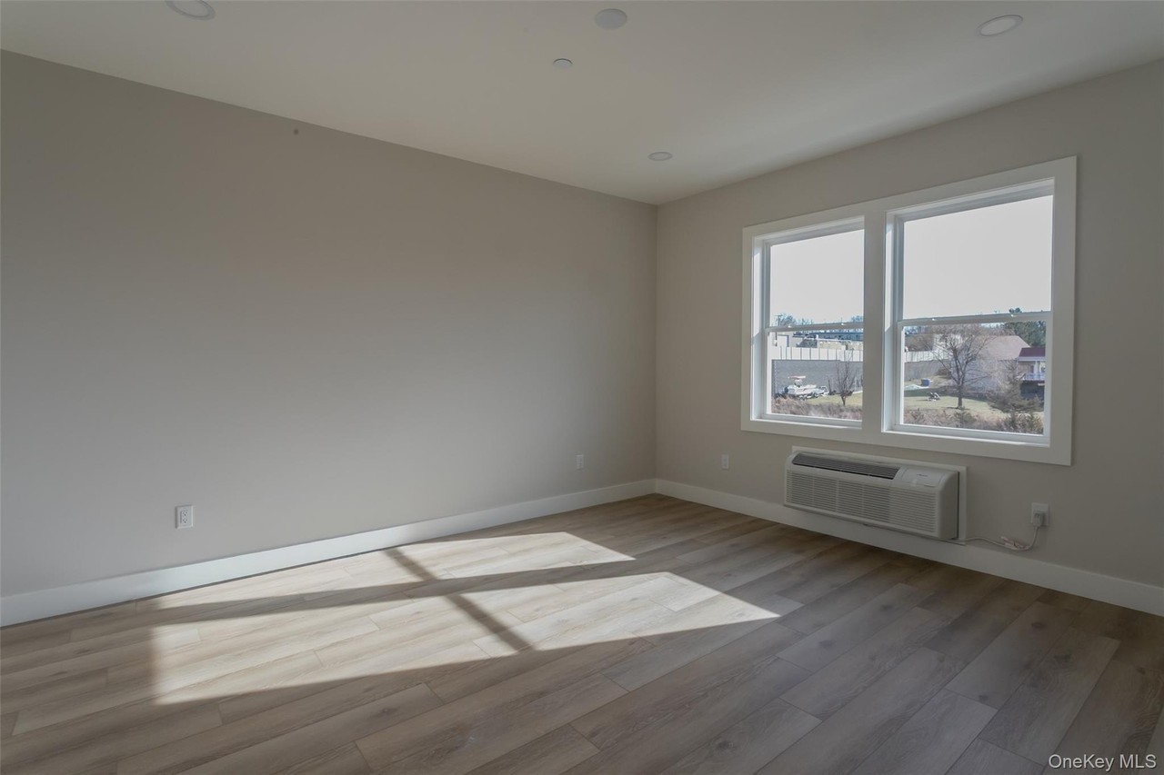 124 S Main St #2208 - Photo 6 of 21