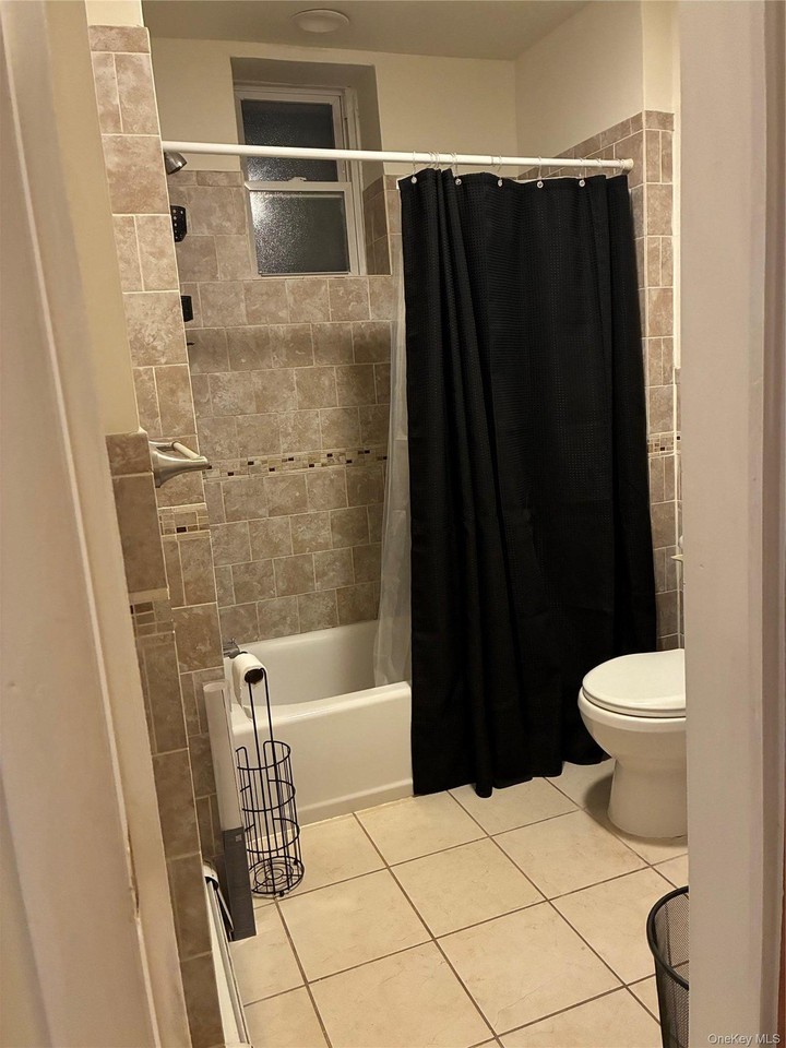 238 Van Cortlandt Park Ave #1 - Photo 6 of 17