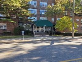 featured image of 190 Mineola Blvd #1N