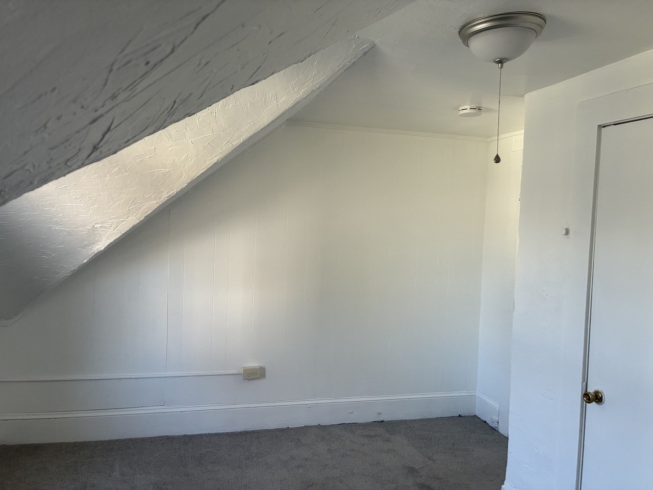 86 Pleasant St #3 - Photo 5 of 10