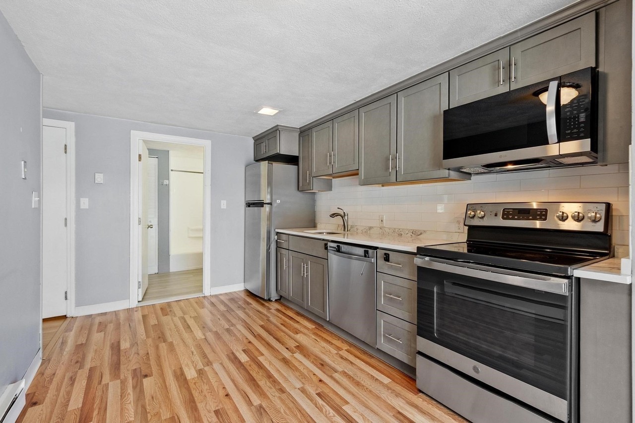 9 Wampus Ave #4 - Photo 2 of 23