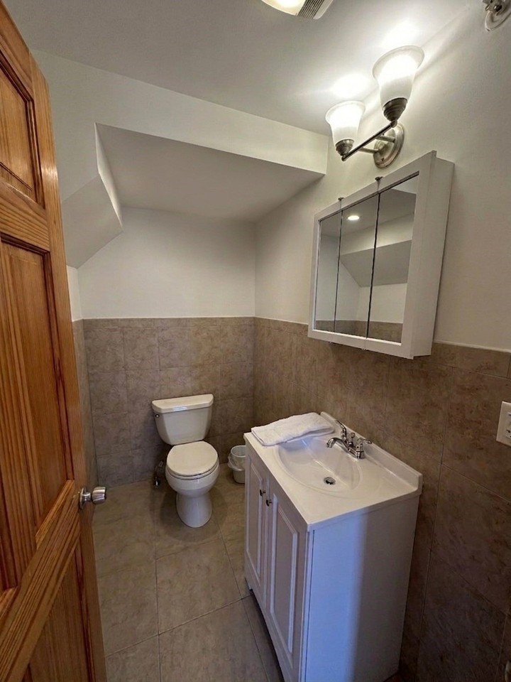 99 Pearl Ave #1 - Photo 5 of 13