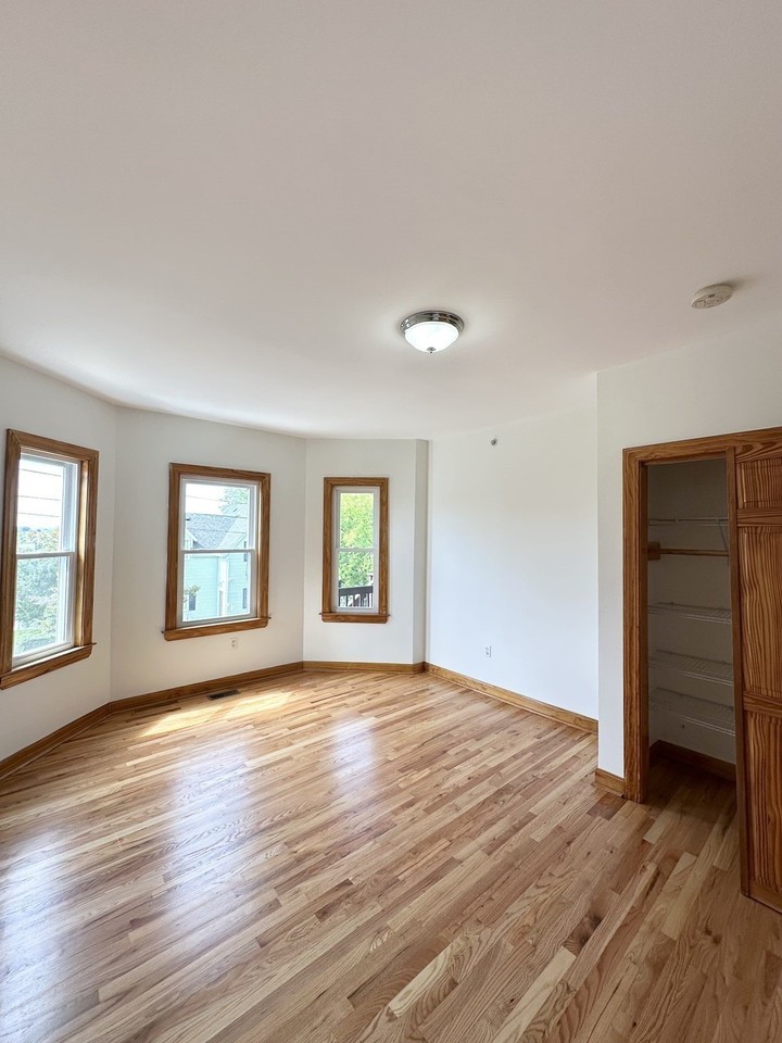 99 Pearl Ave #1 - Photo 7 of 13
