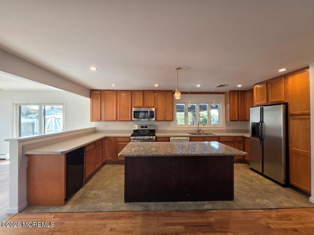 202 Teal Rd - Photo 4 of 29