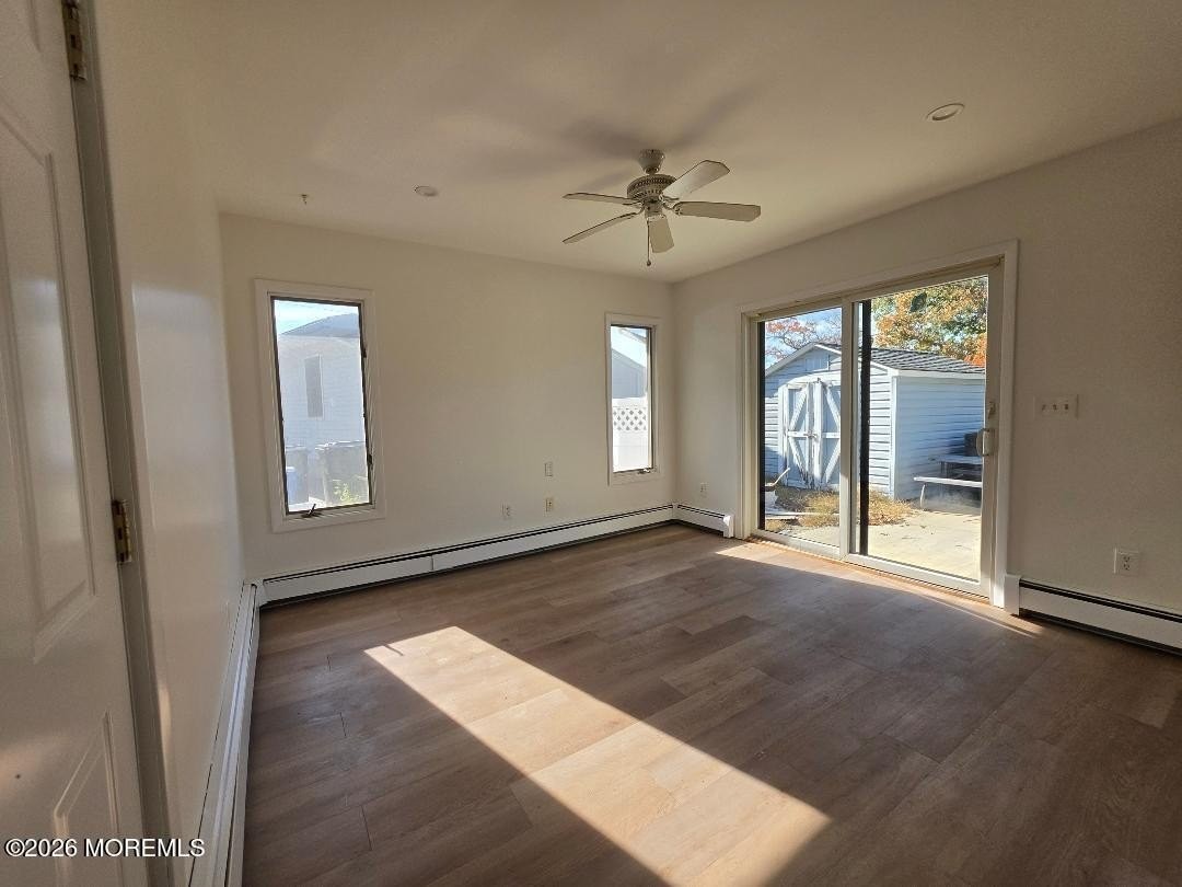 202 Teal Rd - Photo 6 of 29
