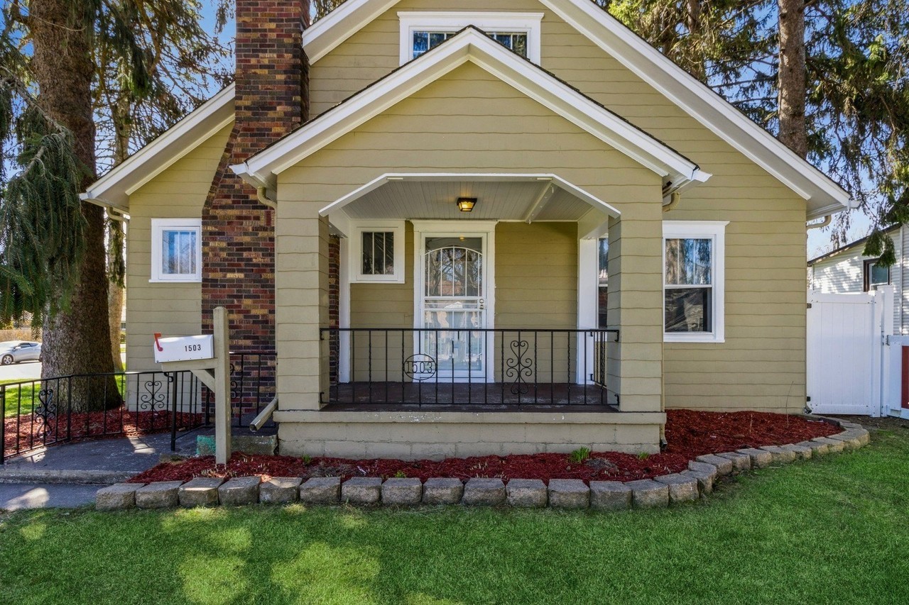 1503 Carmel Blvd - Photo 2 of 22