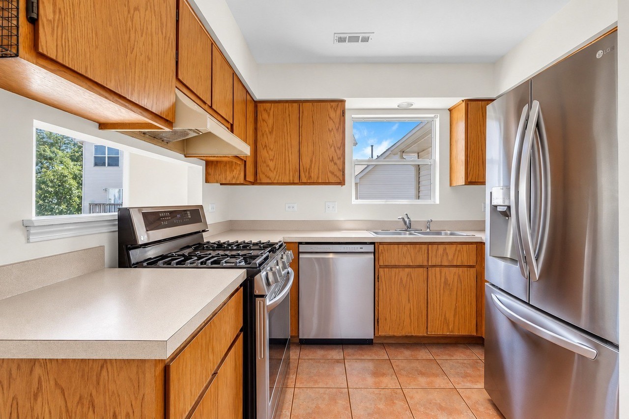 16419 Teton Dr #16419 - Photo 4 of 5