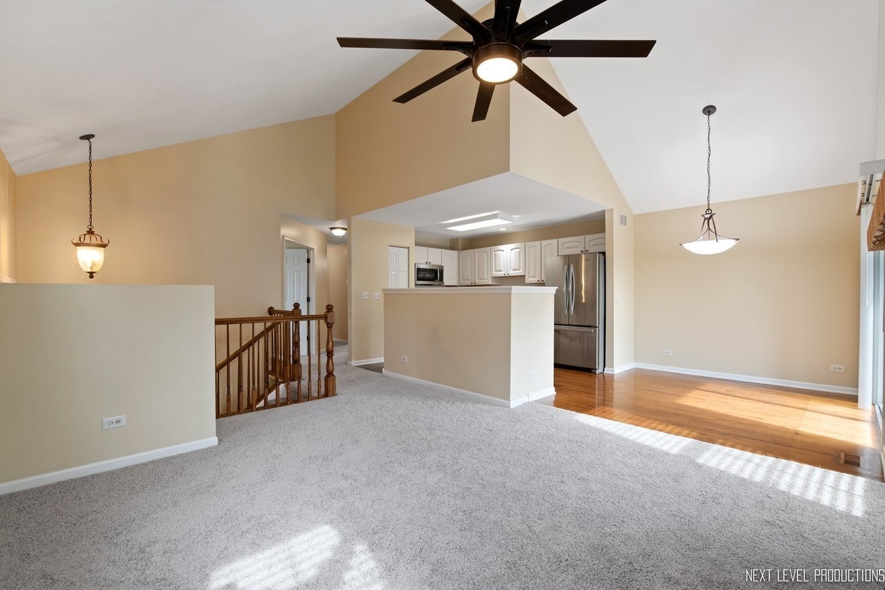 24648 George Washington Dr - Photo 4 of 20
