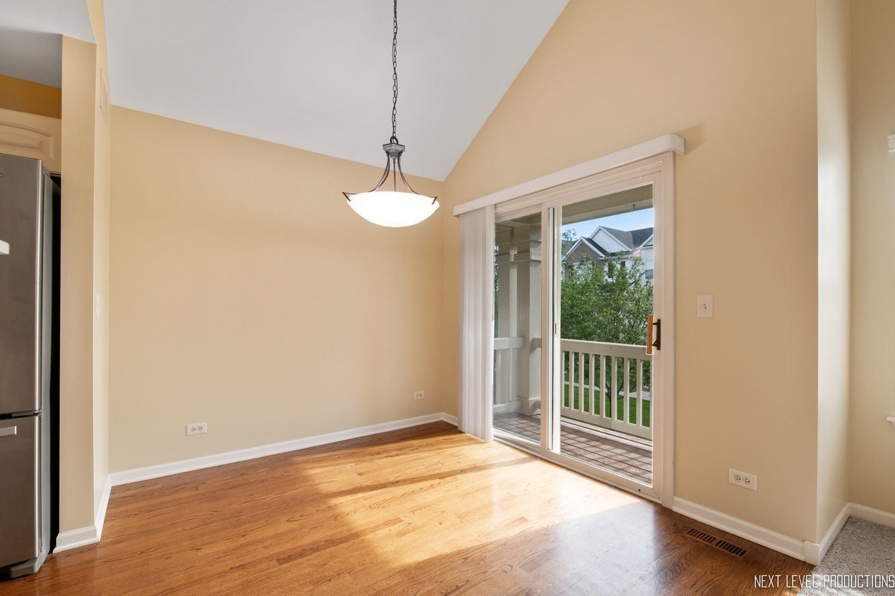 24648 George Washington Dr - Photo 6 of 20