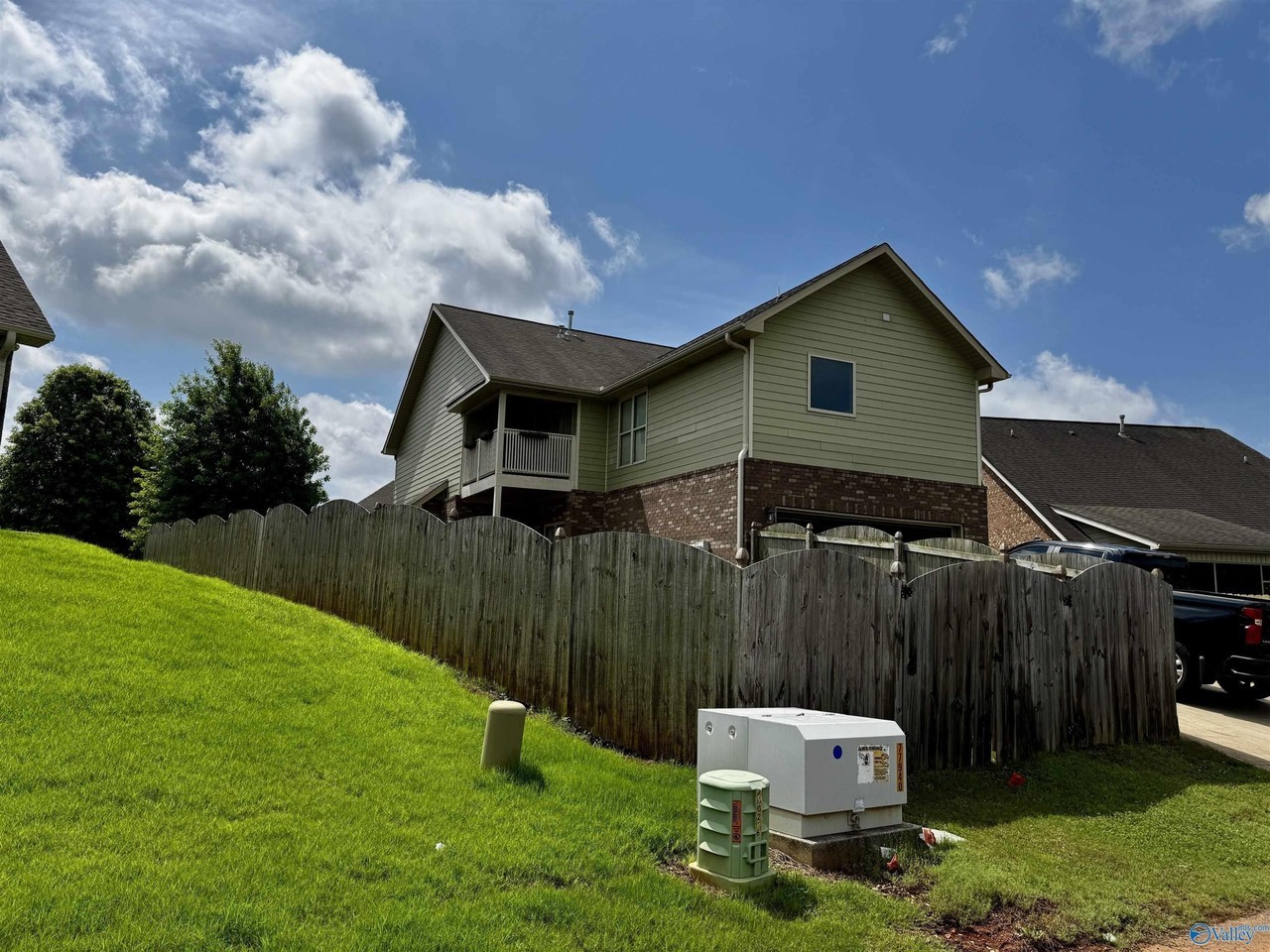 7605 Ashor Dr Nw - Photo 2 of 4