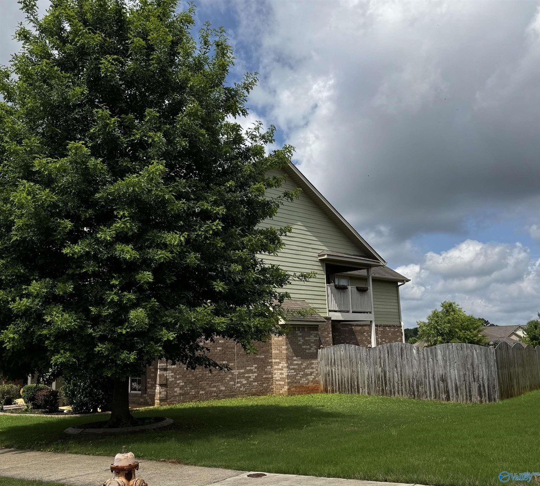 7605 Ashor Dr Nw - Photo 3 of 4