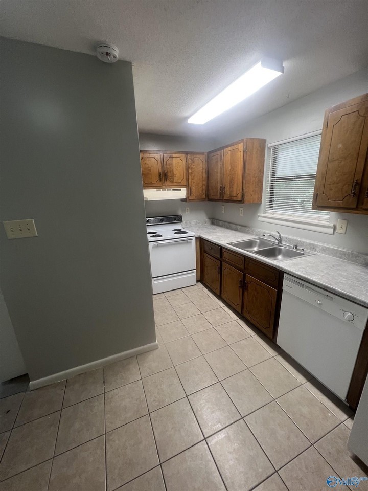120 Michael Ave #A - Photo 3 of 13