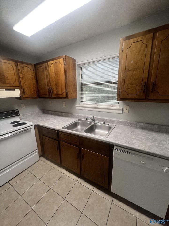 120 Michael Ave #A - Photo 4 of 13
