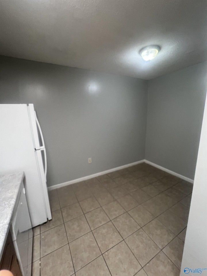 120 Michael Ave #A - Photo 5 of 13