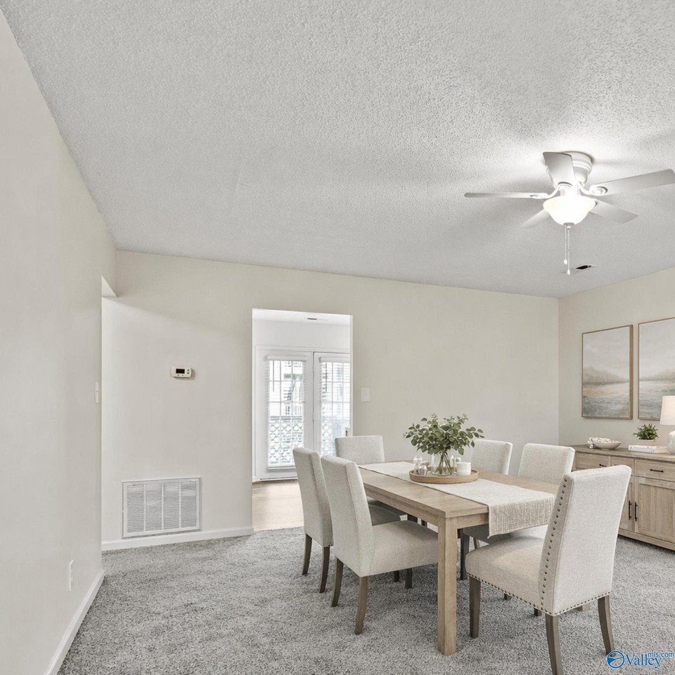 1806 Runnymead Ave Sw #302C - Photo 4 of 13