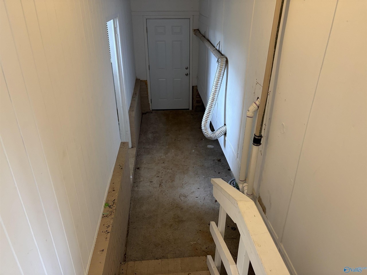 8009 Whitesburg Dr Se - Photo 4 of 19