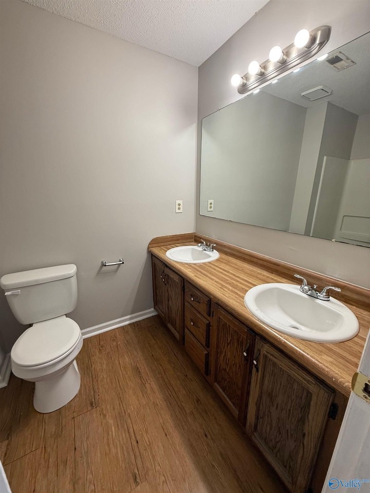 506 Ewell St Sw - Photo 6 of 8