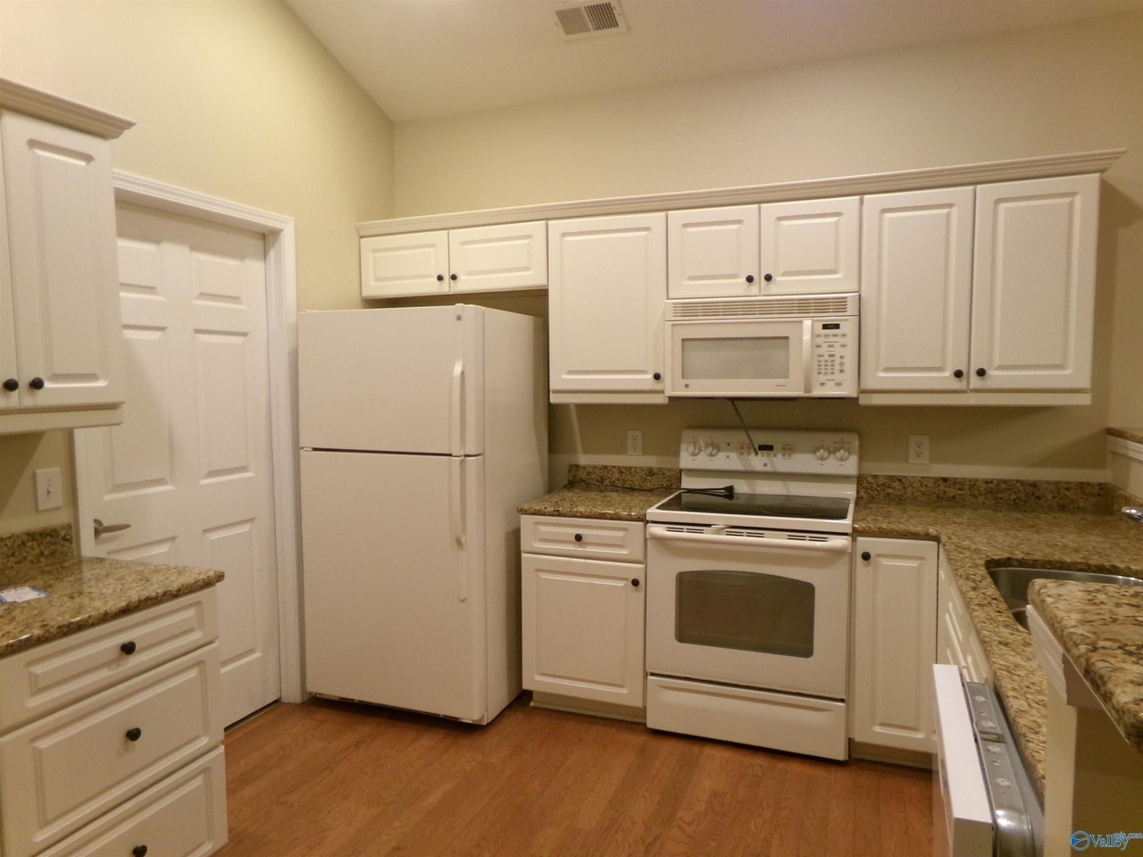 65 Valley Way Cir Se #65 - Photo 5 of 11